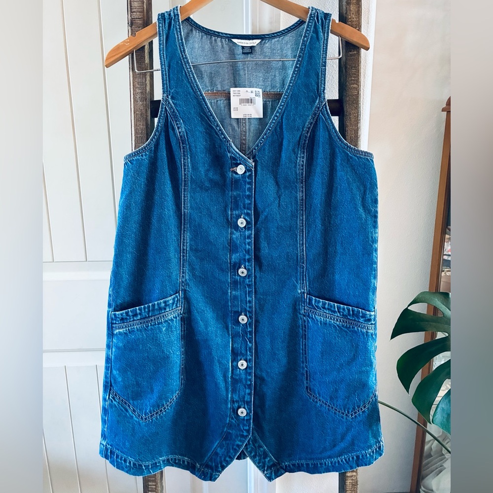American Eagle Outfitters Classic Denim Shirt